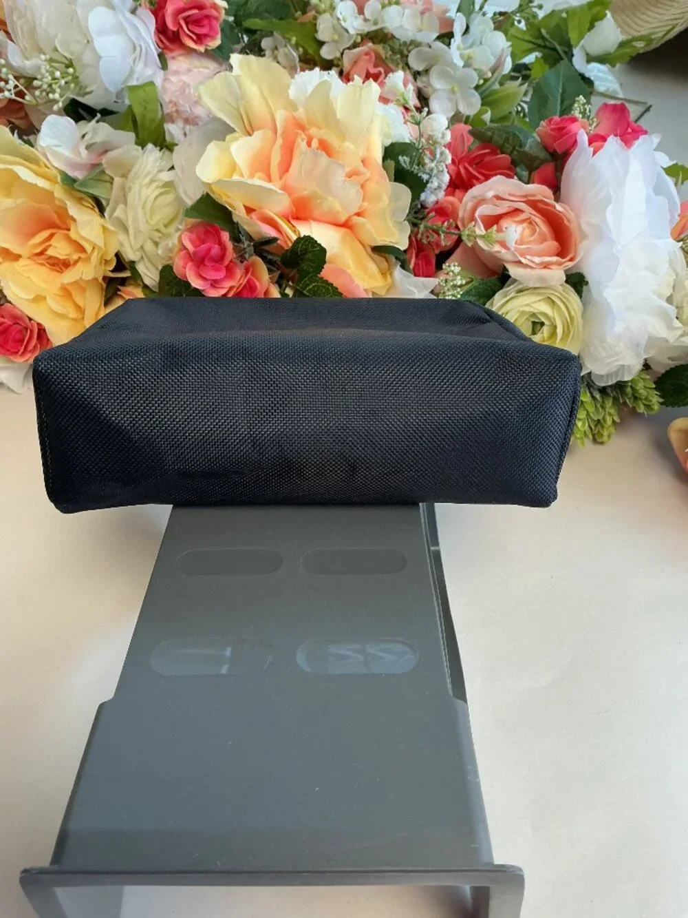 TUMI for Delta Navy Travel Amenity Toiletry Cosmetic Pouch